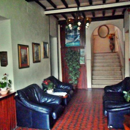Albergo Giardino Бадья-Праталья Экстерьер фото